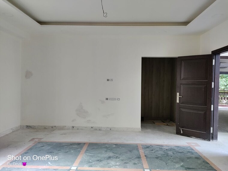Room, sushant lok i 4 Bedroom 4500 Sq.Ft. Builder Floor In Sushant Lok I Gurgaon 10642025