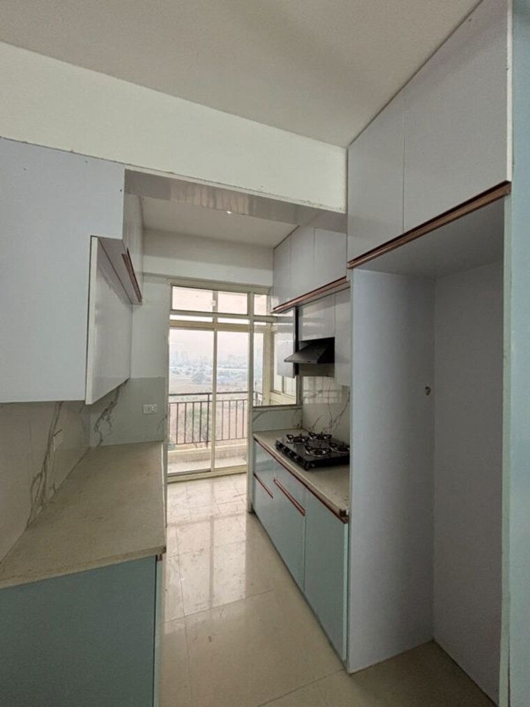 Kitchen, suncity-avenue-76 2 Bedroom 682 Sq.Ft. Apartment In Sector 76 Gurgaon 10642007