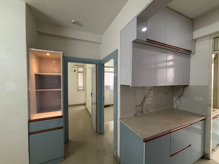 Kitchen, suncity-avenue-76 2 Bedroom 682 Sq.Ft. Apartment In Sector 76 Gurgaon 10642007