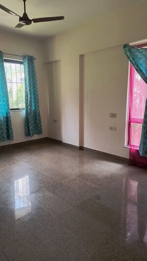 Bedroom in 2 BHK Apartment at Diamond Garden, Chembur – for Rent