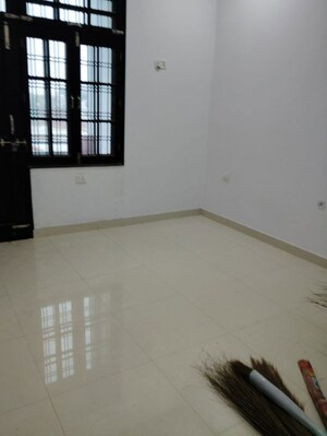 1 BHK Independent House For Rent in Adil Nagar