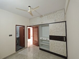 Room in 2 BHK Builder Floor at Devarachikkana Halli – for Rent