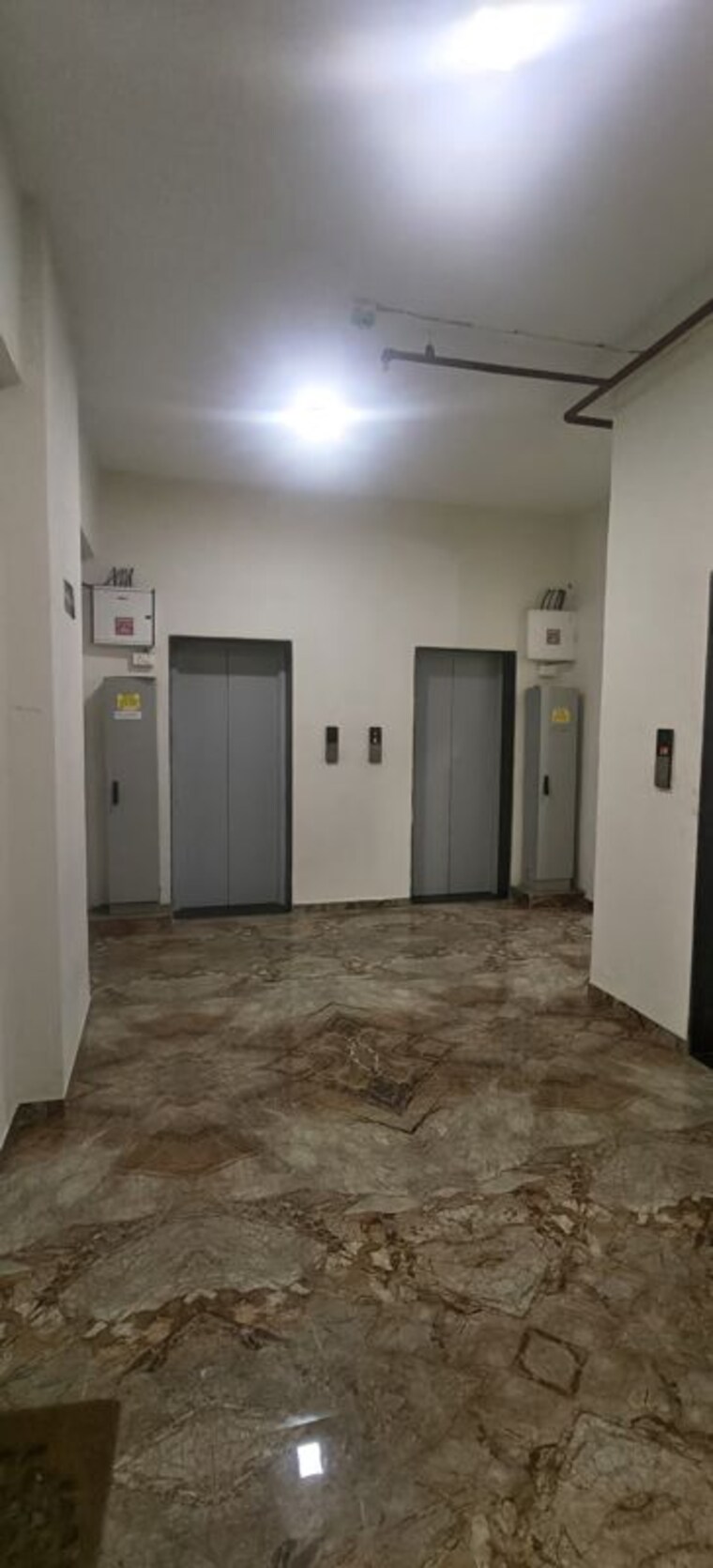 Room, alamdar-the-auro 1 Bedroom 500 Sq.Ft. Apartment In Lower Parel Mumbai 10642058