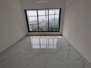 Room in 3 BHK Apartment at Thapar Suburbia, Chembur – for Rent