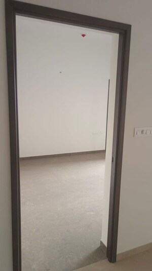 Room in 3.5 BHK Apartment at Sobha Brooklyn Towers Town Park, Hosur Road – for Sale