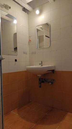 Bathroom in 3 BHK Apartment at Shashtri Nagar – for Rent