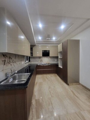 Kitchen in 3 BHK Builder Floor at Sector 63 – for Sale