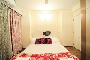 Bedroom in 3 BHK Apartment at Omaxe The Palace, Gomti Nagar – for Sale