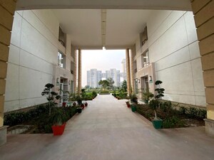 Parking in 4 BHK Apartment at Jaypee Kalypso Court, Sector 128 – for Rent