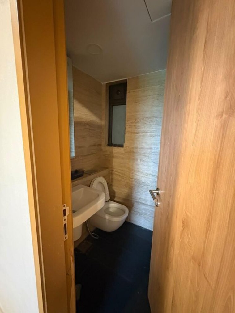 Bathroom, lodha-new-cuffe-parade 2 Bedroom 1206 Sq.Ft. Apartment In Wadala Mumbai 10642167