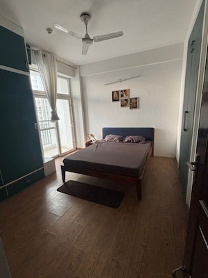 Living Room in 2.5 BHK Apartment at Mahagun Mahagunpuram, Shastri Nagar – for Sale