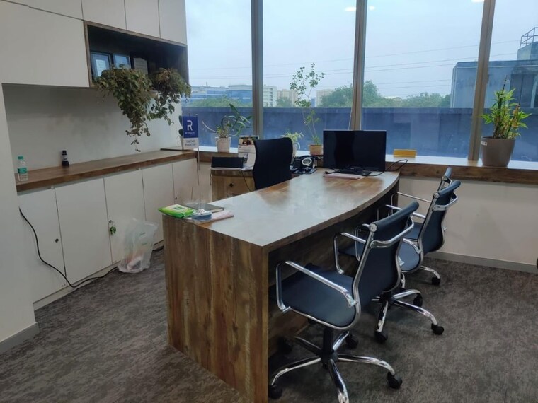 Team Area, palasia square Commercial Office Space 1100 Sq.Ft. In Palasia Square Indore 10642182