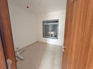 Room in 2.5 BHK Apartment at Raga Top Towers, Wakad – for Rent