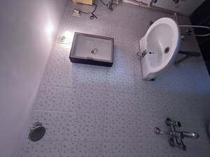 Bathroom in 1 BHK Apartment at Neminath Nemi Bhavan, Goregaon West – for Rent
