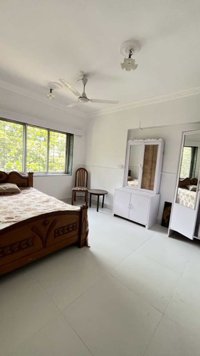 Living Room, aparna-building 1 Bedroom 500 Sq.Ft. Apartment In Chembur Mumbai 10642199