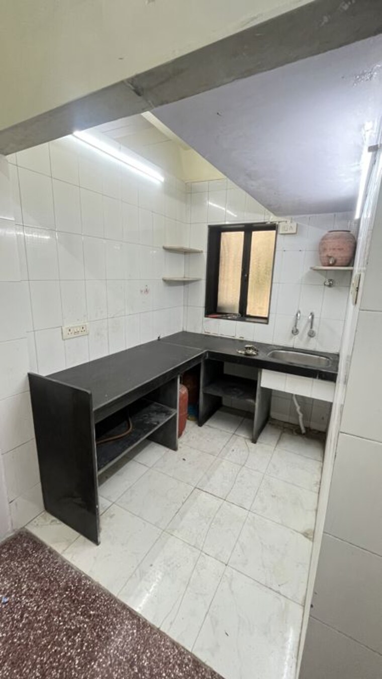 Kitchen, sindhi-society 1 Bedroom 500 Sq.Ft. Apartment In Chembur Mumbai 10642232