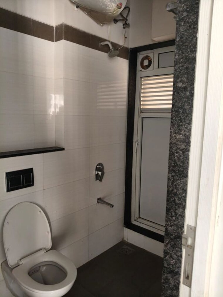 Bathroom, rustomjee-azziano-wing-d 2 Bedroom 747 Sq.Ft. Apartment In Thane West Thane 10642247