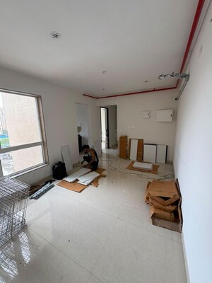 Team Area in 3 BHK Apartment at Hubtown Rising City, Ghatkopar East – for Rent