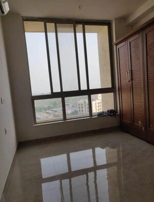 Bedroom in 2 BHK Apartment at Hiranandani Estate, Ghodbunder Road – for Rent