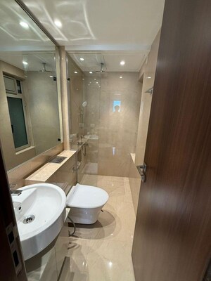 Bathroom in 1 BHK Apartment at Hiranandani Highland, Powai – for Rent