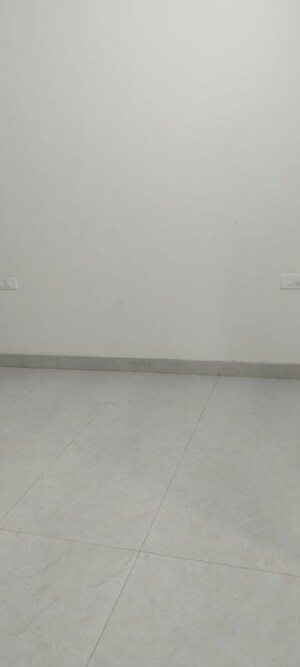 Room in 1 BHK Apartment at JVM Corner Stone, Naupada – for Sale