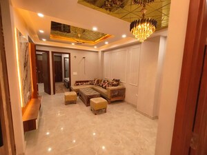 Living Room in 1 BHK Apartment at Krishna Kunj Apartments Noida, Sector 73 – for Sale