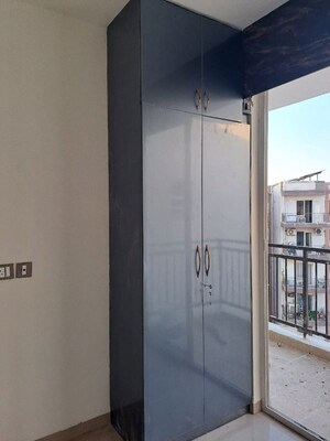 Building Lobby in 2 BHK Apartment at Suncity Avenue 102, Sector 102 – for Rent