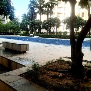 Swimming Pool in 3 BHK Apartment at Unitech Horizon, Pi Greater Noida – for Rent