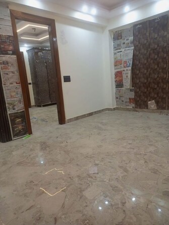 2 BHK + Basement 1000 Sq.Ft. Apartment in Suraj Residency Noida