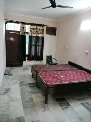 Bedroom in 2 BHK Builder Floor at Phase 5 – for Rent