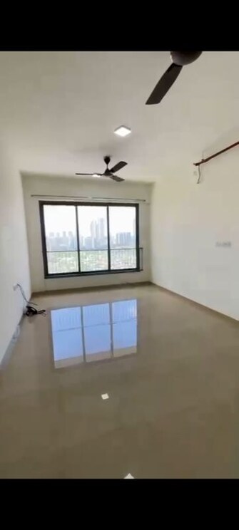 2 BHK Apartment For Sale in Mahindra Roots in Kandivali East, Mumbai
