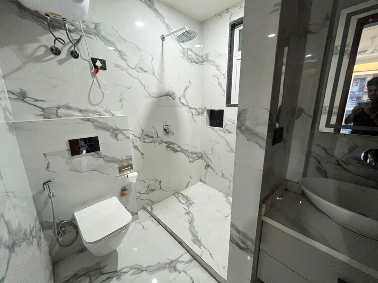 Team Area, sector 52 3 Bedroom 2000 Sq.Ft. Builder Floor In Sector 52 Gurgaon 10642483