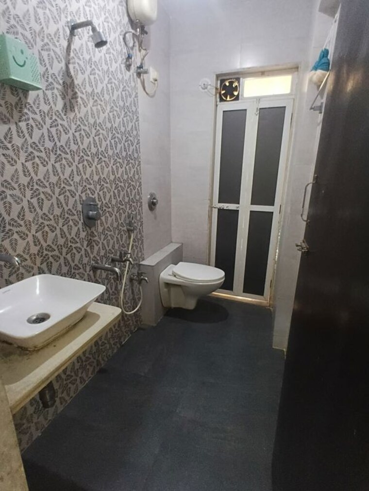 Bathroom, ekdant-pratik-sahaniwas 1.5 Bedroom 480 Sq.Ft. Apartment In Thane West Thane 10642494