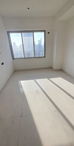 2 BHK Apartment – Entrance View at Livstone Viva, Agripada - for Sale