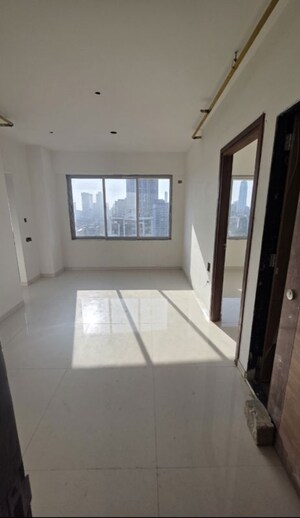 2 BHK Apartment For Sale in Livstone Viva, Agripada