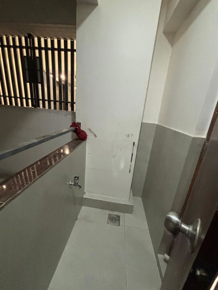 Balcony, amanora-future-towers 3 Bedroom 1200 Sq.Ft. Apartment In Hadapsar Pune 10642540
