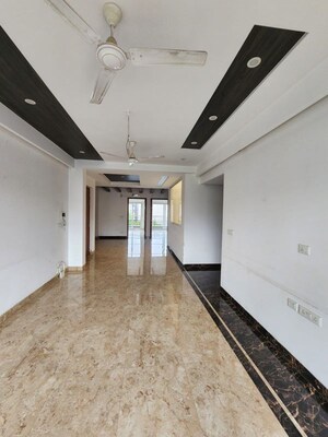 Kitchen in 3 BHK Builder Floor at Sector 45 – for Rent
