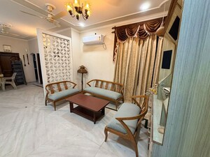 Living Room in 2 BHK Builder Floor at Sector 49 – for Rent