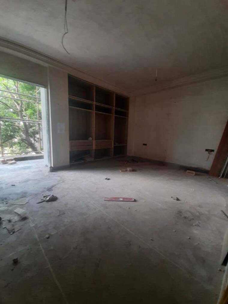 Room, paschim vihar 3 Bedroom 200 Sq.Yd. Builder Floor In Paschim Vihar Delhi 10642549