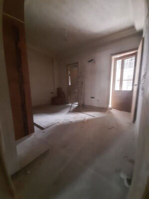Room in 3 BHK Builder Floor at Paschim Vihar – for Sale