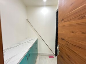 Furnished Amenities in 3 BHK Builder Floor at Sector 45 – for Rent