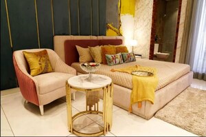 Master Bedroom in 3 BHK Apartment at Malwa Escon Primera, International Airport Road – for Sale