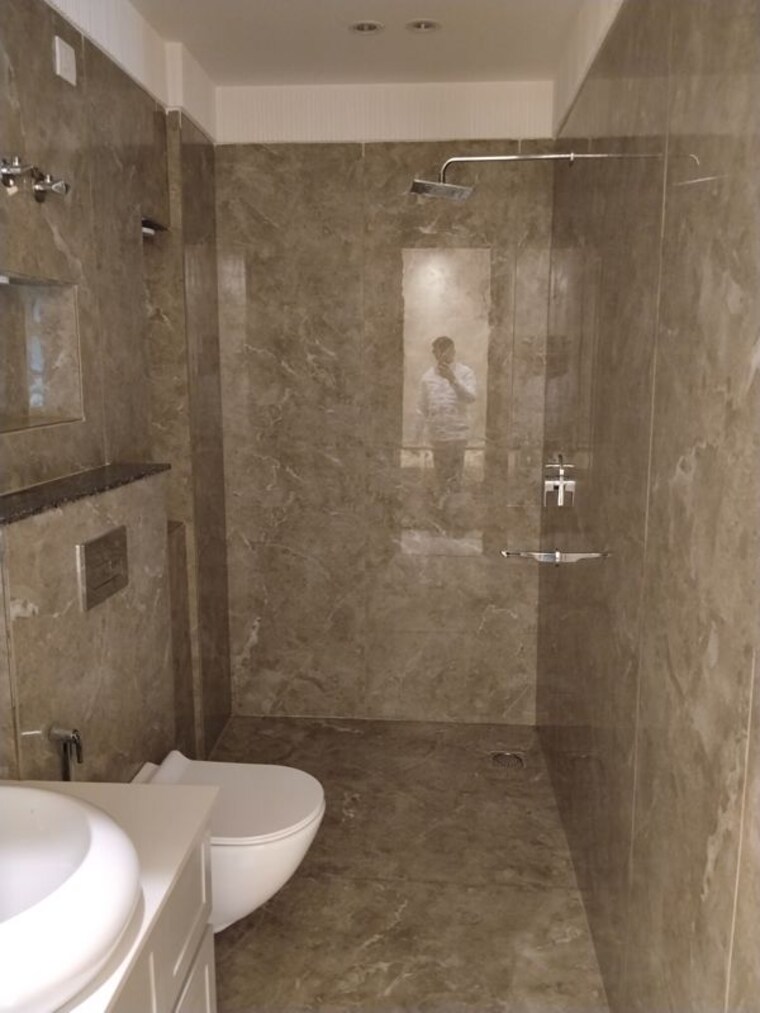 Bathroom, sector 82a 3 Bedroom 1080 Sq.Ft. Builder Floor In Sector 82a Gurgaon 10642616