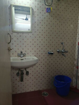 Bathroom in 2 BHK Apartment at Lokhandwala – for Rent