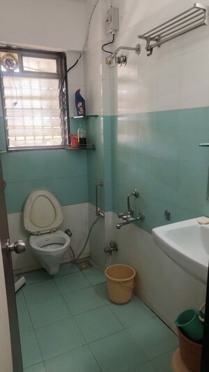 Bathroom in 1 BHK Apartment at Haware Grand Edifice, Malad East – for Sale