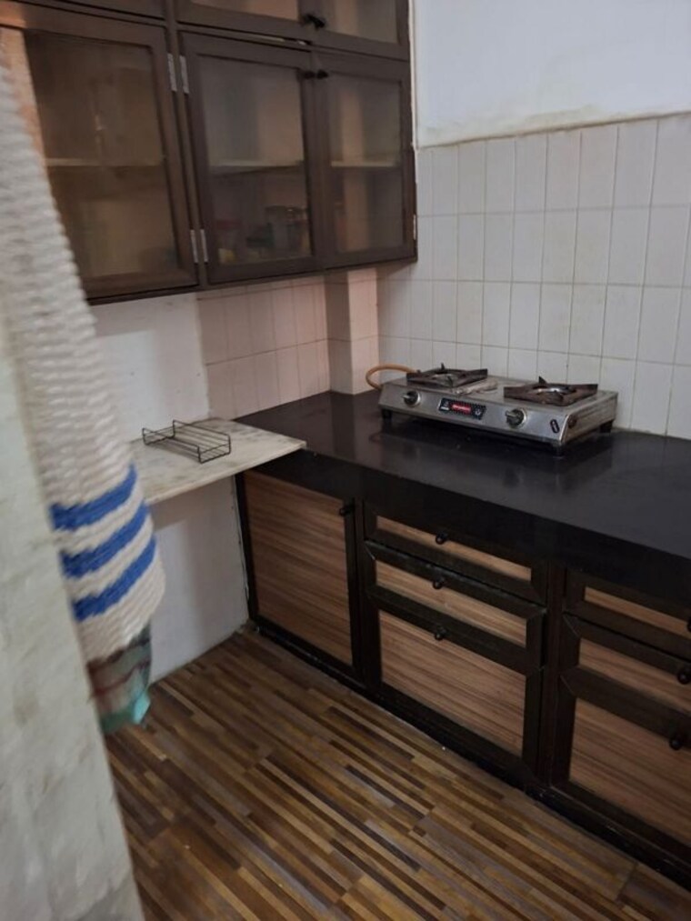 Kitchen, bandra west 1 Bedroom 500 Sq.Ft. Apartment In Bandra West Mumbai 10642639