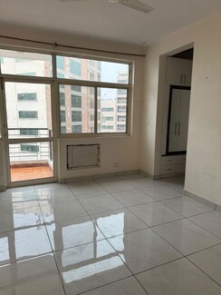 3 BHK Apartment For Rent in DLF Vibhuti Khand