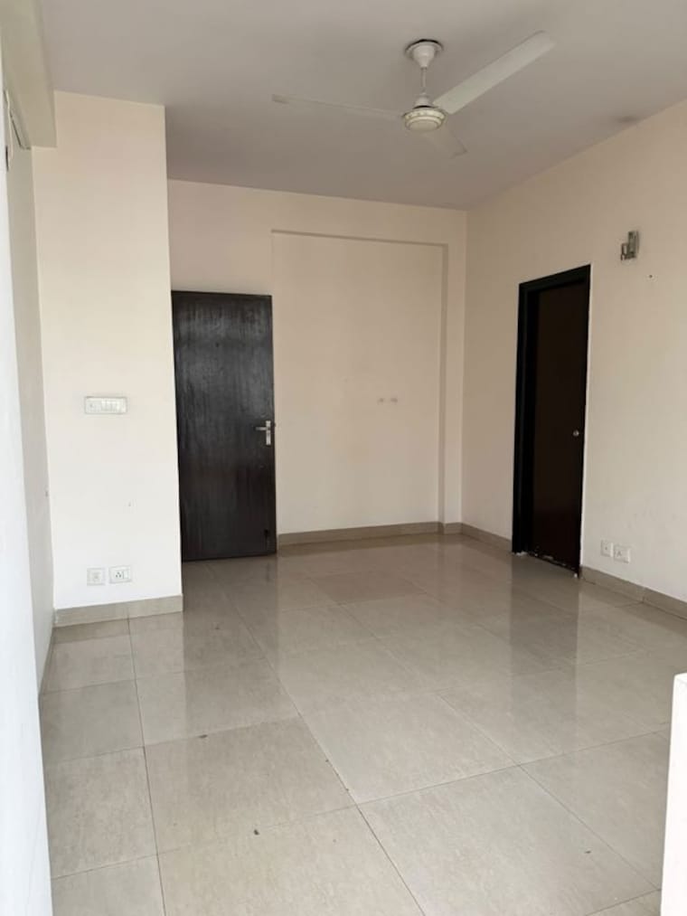 Room, dlf-vibhuti-khand 3 Bedroom 1400 Sq.Ft. Apartment In Gomti Nagar Lucknow 10642657