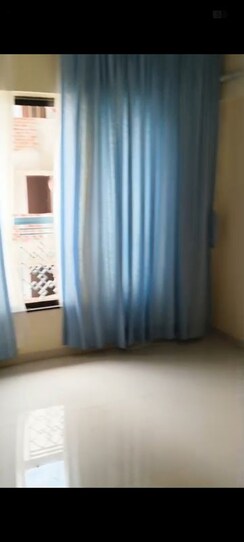 1 BHK + Prayer Room,Servant Room,Study Room,Basement Apartment For Rent in Neel Sagar Vile Parle West