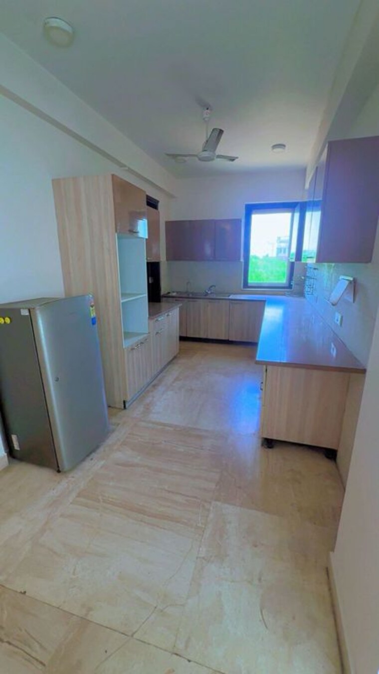 Kitchen, kohli-one-housing-malibu-condominiums-high-rise 4 Bedroom 4500 Sq.Ft. Builder Floor In Sector 47 Gurgaon 10642655